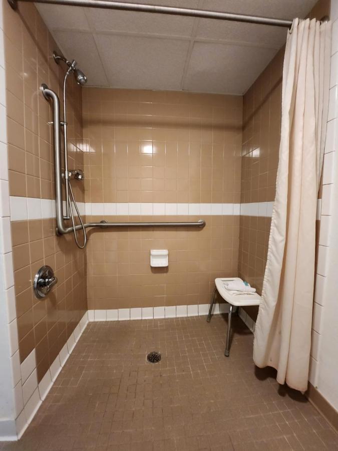 Hot Springs Village Inn Buitenkant foto